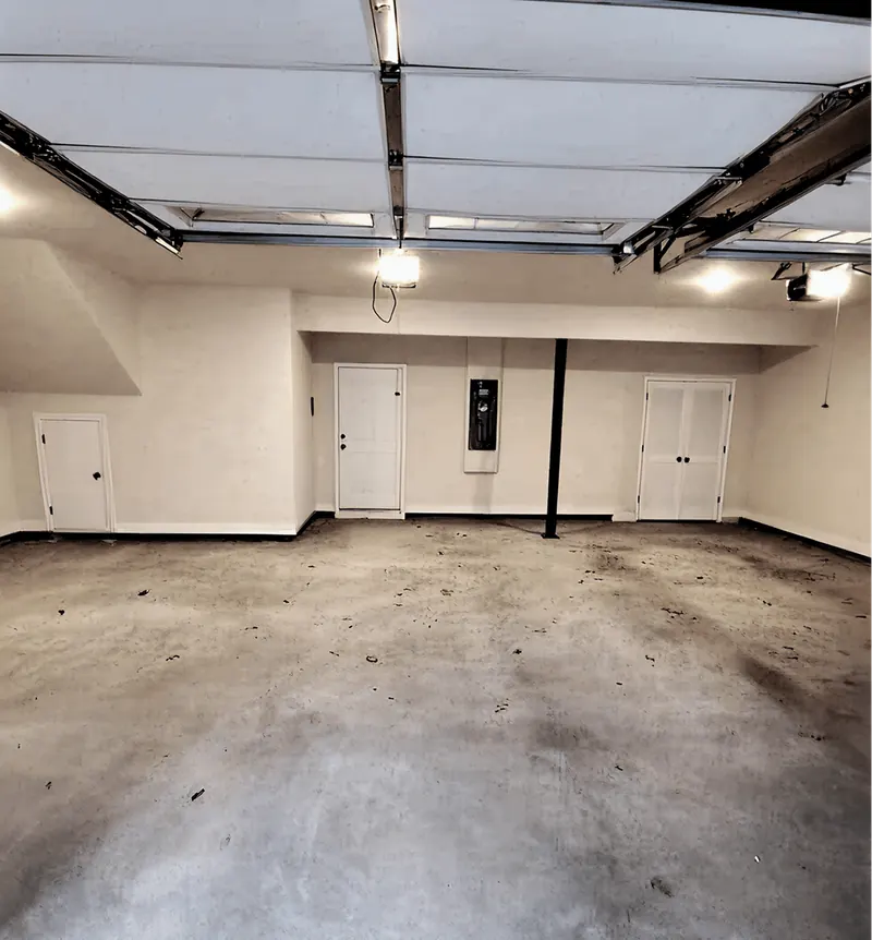 Garage floor before GatorGuard installation